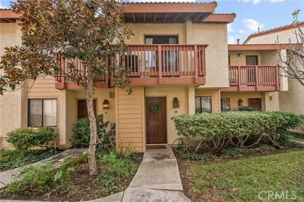 21551 Burbank #96, Woodland Hills (los Angeles), CA 91367