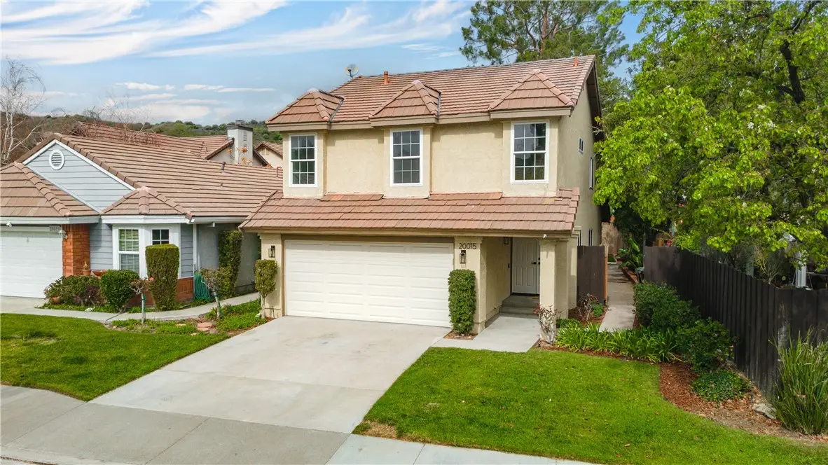 20015 Gilbert, Santa Clarita, CA 91351 - #1