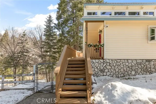 337 Lookout Drive, Twin Peaks, CA 92391 - Image #2