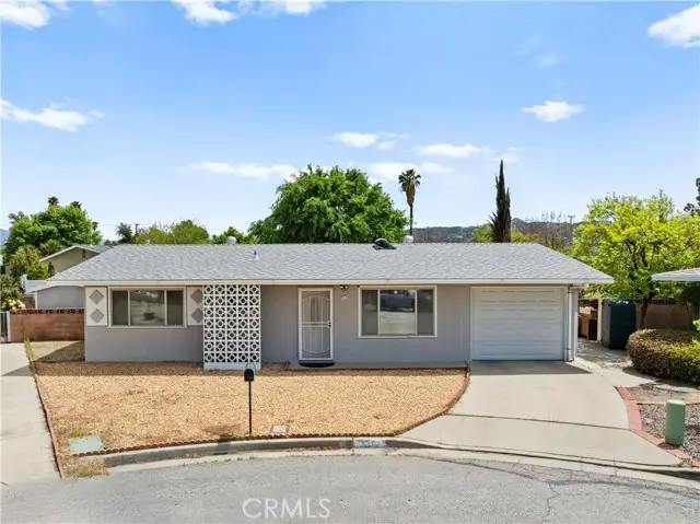 820 S Alessandro Street, Hemet, CA 92543 - Image #3