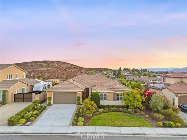 35543 Laurel Tree Court, Winchester, CA 92596 - Image #1