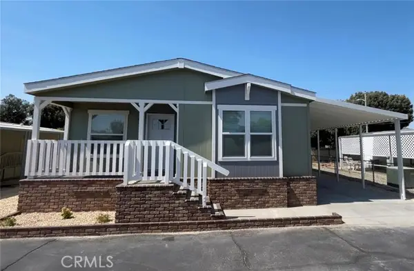 675 W Oakland Ave #A4, Hemet, CA 92543