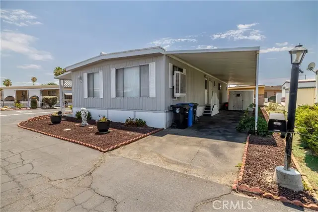 332 N Lyon #82, Hemet, CA 92543 - Image #2