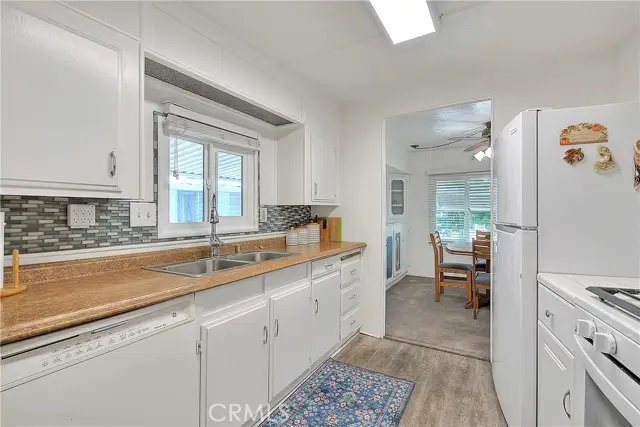 332 Lyon #67, Hemet, CA 92543 - Image #3