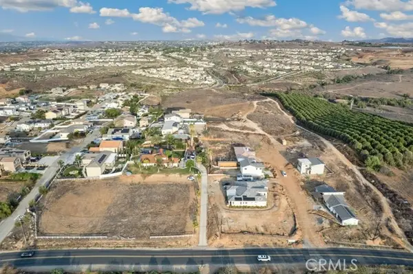 54 Via Verrazano, Riverside, CA 92503