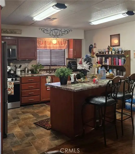 2205 W Acacia Avenue #142, Hemet, CA 92545 - Image #2