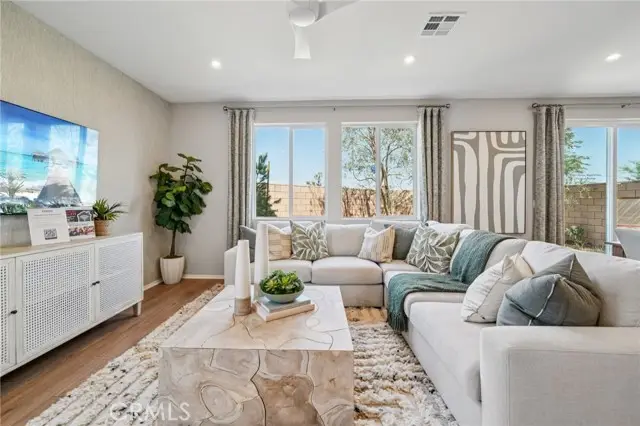 13645 Flying Cloud Way, Victorville, CA 92394 - Image #3