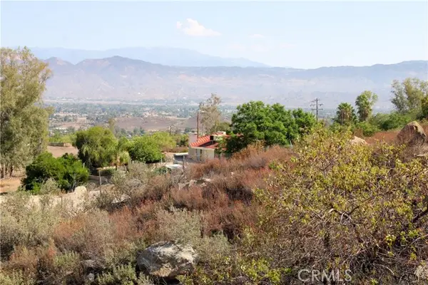 10 Vista Del Valle, Hemet, CA 92544