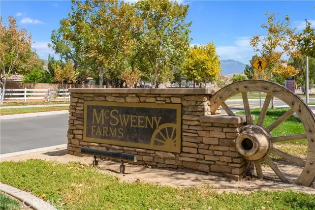 275 Mahogany Street, Hemet, CA 92543 - Image #2