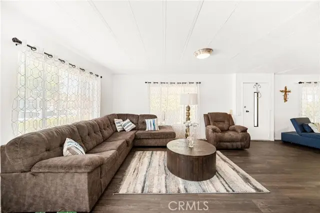 33990 Harvest Way, Wildomar, CA 92595 - Image #3