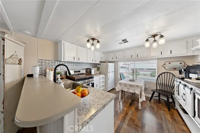 601 N Kirby Street #108, Hemet, CA 92545 - Image #3