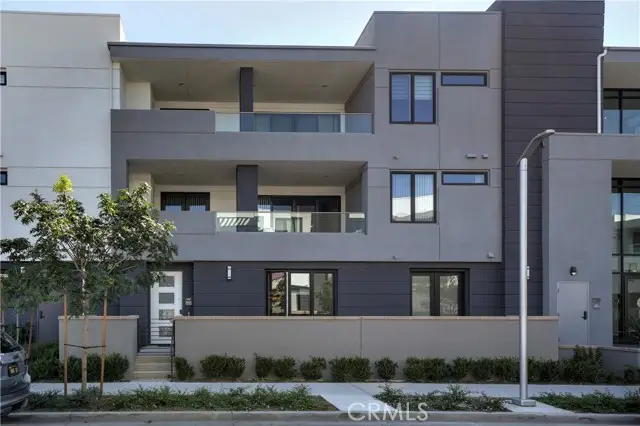 16235 Dawn Way #203, Tustin, CA 92782 - Image #1