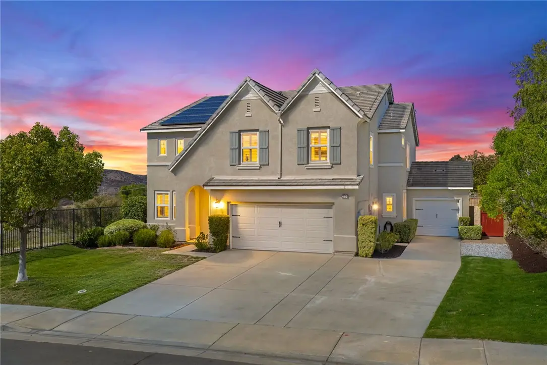 30154 Trois Valley, Murrieta, CA 92563 - Image #1