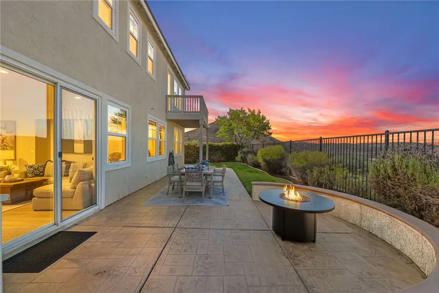 30154 Trois Valley, Murrieta, CA 92563 - Image #2