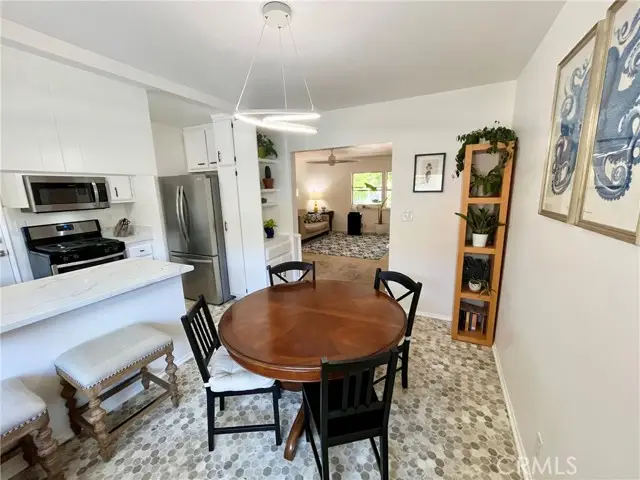 5829 Bowcroft #4, Los Angeles, CA 90016 - Image #2