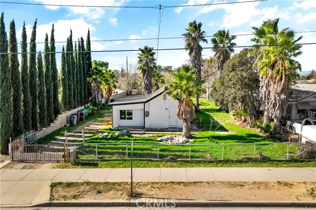 1049 Beaumont, Beaumont, CA 92223 - #1