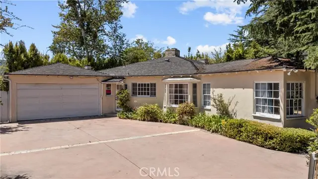 11120 W Sunset Boulevard, Los Angeles, CA 90049 - Image #1