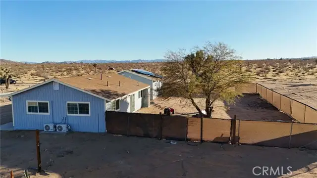 215 Hilton Avenue, Homestead Valley, CA 92284 - Image #2