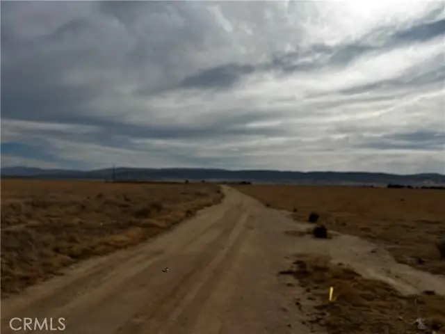 90 W Avenue G2, Lancaster, CA 93536 - Image #2