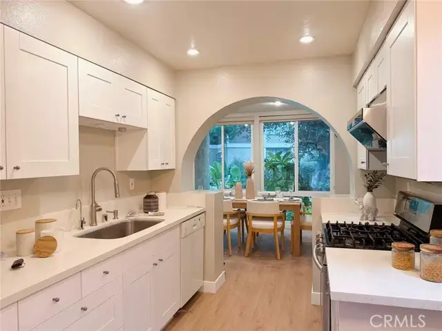 136 Pineview, Irvine, CA 92620 - Image #1