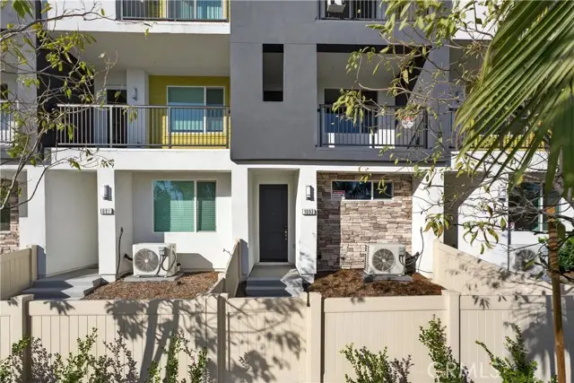 1093 N Harbor Boulevard, Anaheim, CA 92801 - #2