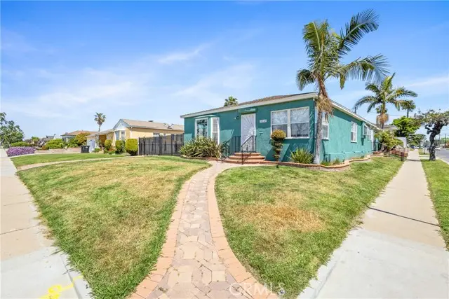 9232 S 7th, Inglewood, CA 90305 - #3