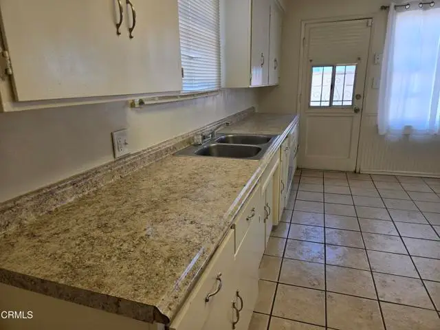 321 E Avenue J8, Lancaster, CA 93535 - Image #3