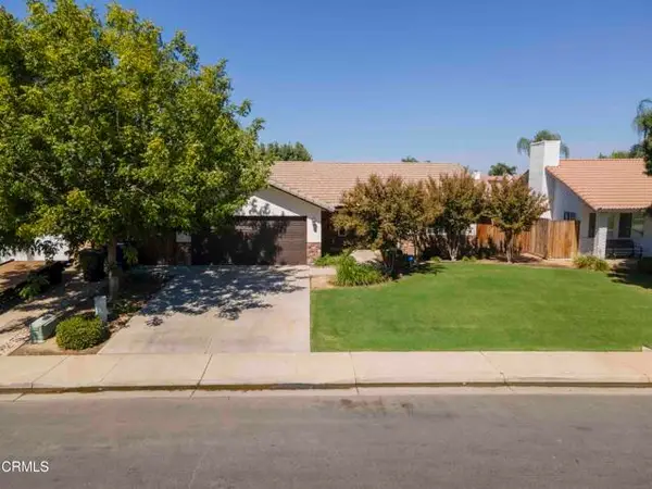 10908 Royal Ascot Avenue, Bakersfield, CA 93312