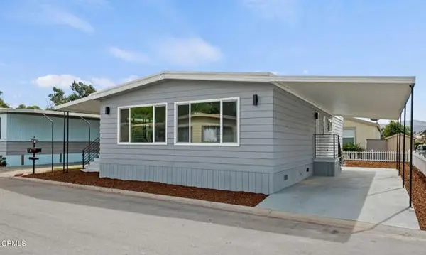 113 Camino Valverde #113, Camarillo, CA 93012