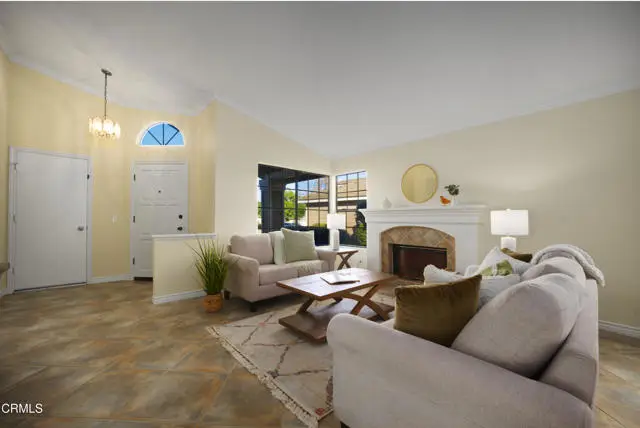 5092 Via Calderon, Camarillo, CA 93012 - Image #3