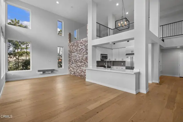 1901 Victoria Avenue #204, Oxnard, CA 93035 - Image #3