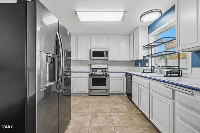 2611 Kelp Lane, Oxnard, CA 93035 - Image #2