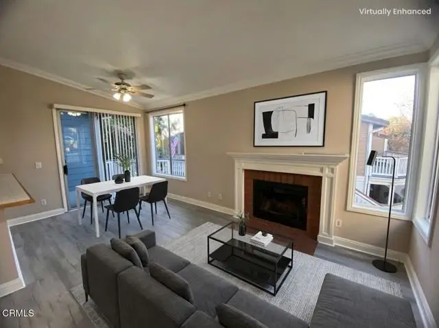 2394 Pleasant Way #J, Thousand Oaks, CA 91362 - Image #2