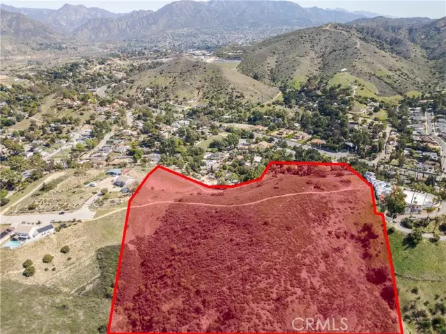 10131 Johanna Avenue, Sunland, CA 91040 - #3