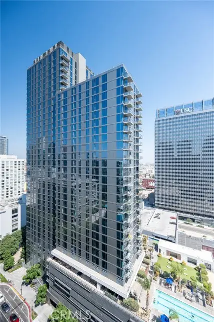 1155 South Grand Avenue #2105, Los Angeles, CA 90015 - Image #2