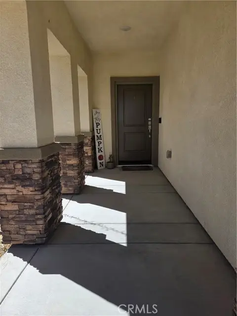 12918 Echo Valley Street, Victorville, CA 92392 - Image #2