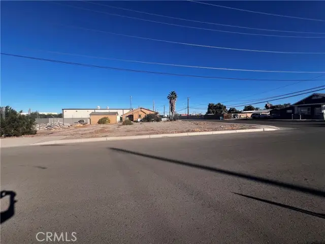 521 Quivera, Needles, CA 92363 - #2