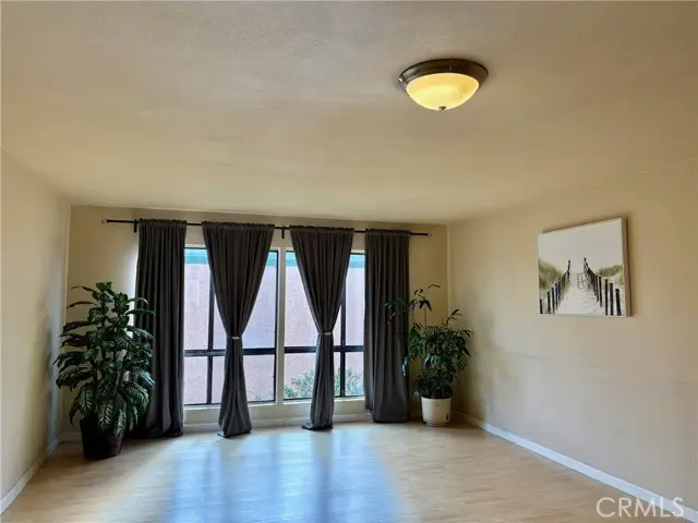1126 Fairview #210, Arcadia, CA 91007 - Image #2