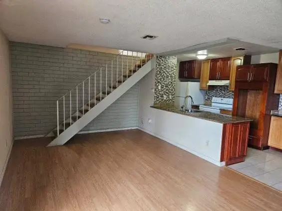422 Caribrook Way #3, Stockton, CA 95207 - Image #2