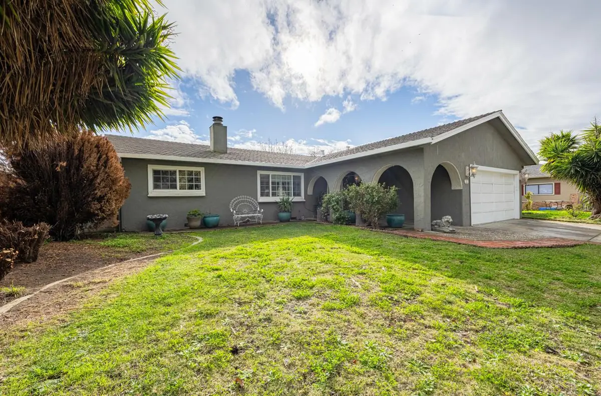 971 Cherry Street, Hollister, CA 95023 - Image #1