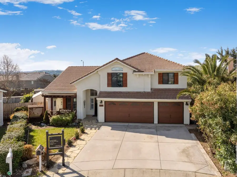 2180 Clearview Drive, Hollister, CA 95023 - Image #2