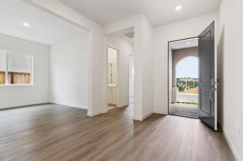 8078 Waterfall Lane, Vallejo, CA 94591 - Image #3