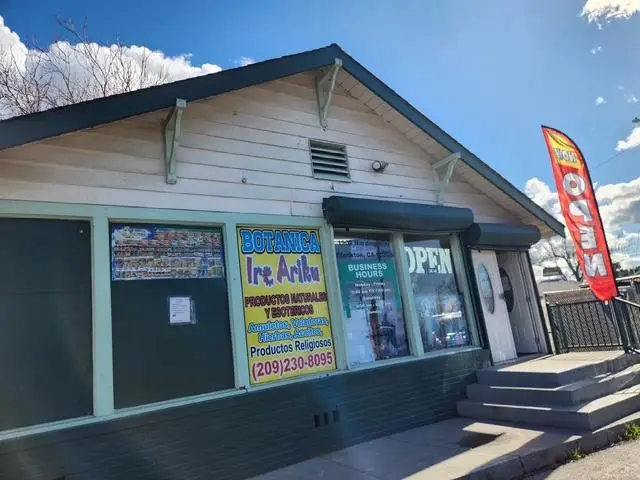 1902 E Harding Way, Stockton, CA 95205 - Image #3