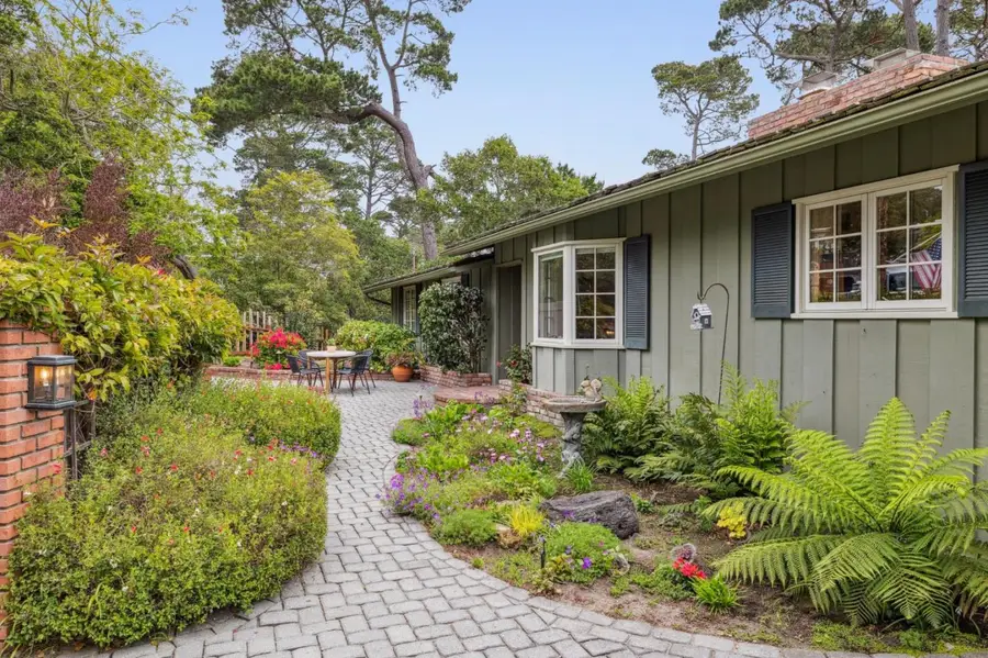 2 SE Pine Ridge Way, Carmel, CA 93921 - Image #2