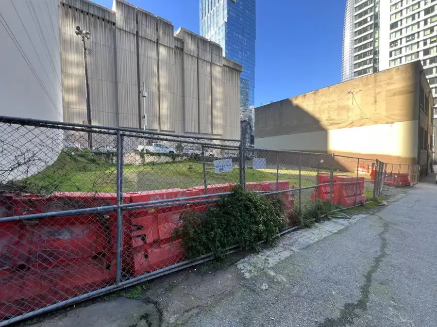 325 Fremont Street, San Francisco, CA 94105 - Image #2