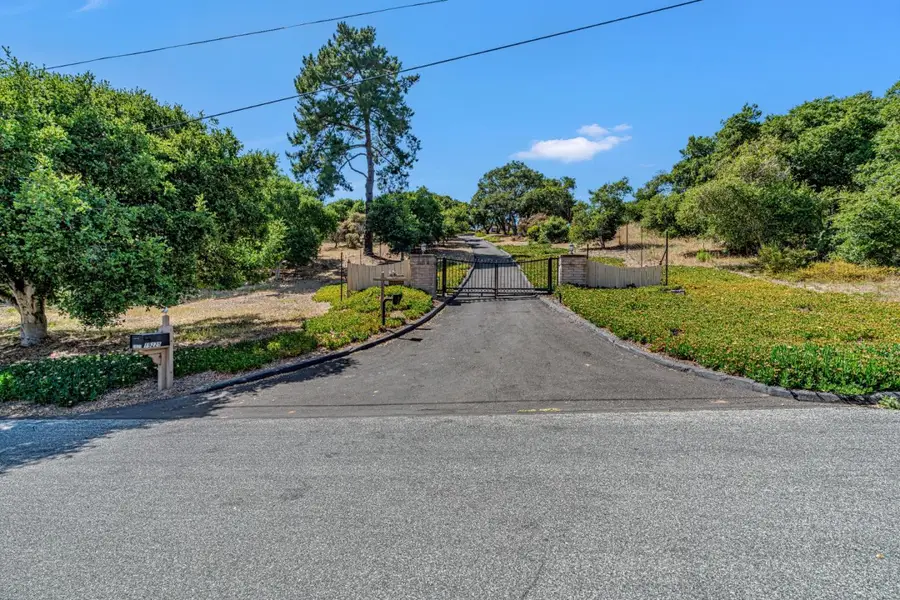 19225 Reavis Way, Salinas, CA 93907 - Image #2