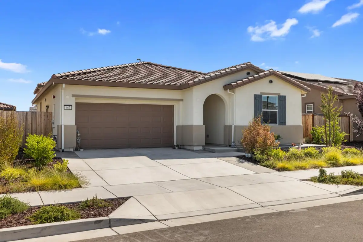 667 Pleasant Drive, Lathrop, CA 95330 - Image #1