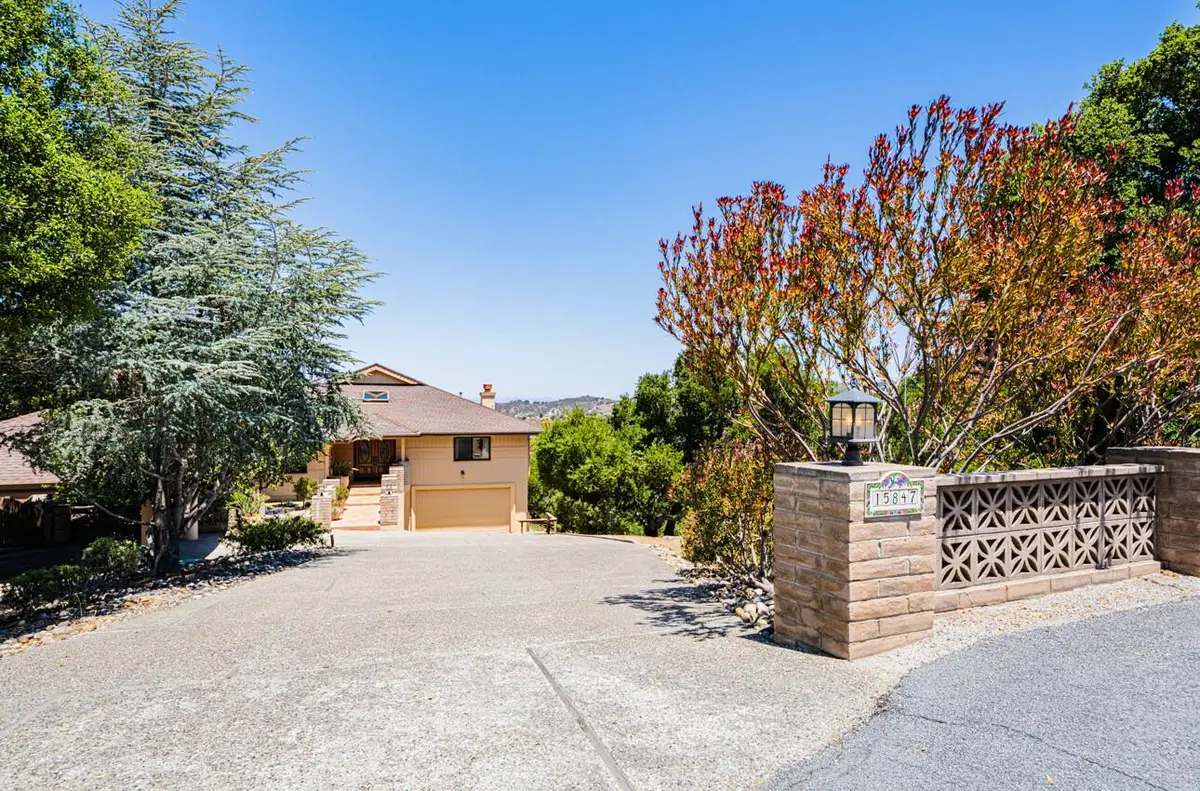 15847 Pleasant Valley Lane, Salinas, CA 93908 - Image #1