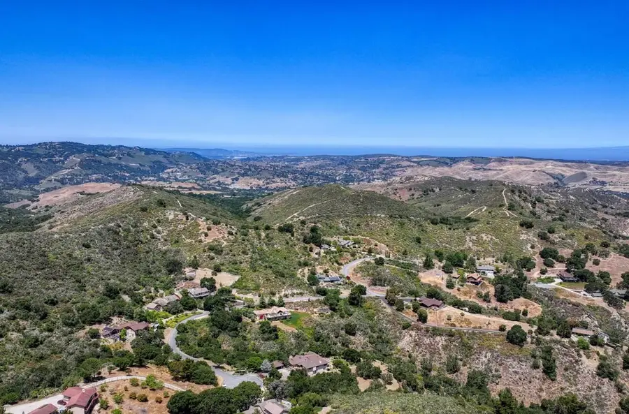 15847 Pleasant Valley Lane, Salinas, CA 93908 - Image #2