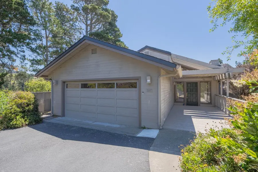 3587 Eastfield Court, Carmel, CA 93923 - Image #2